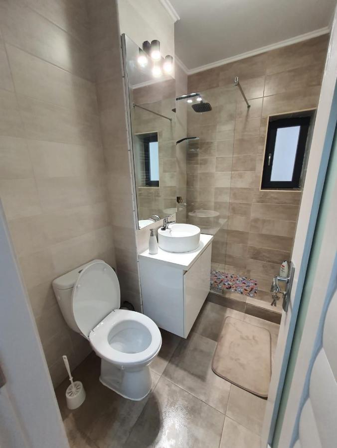 Listone' Apartment 12 Mamaia Nord Navodari Exterior photo
